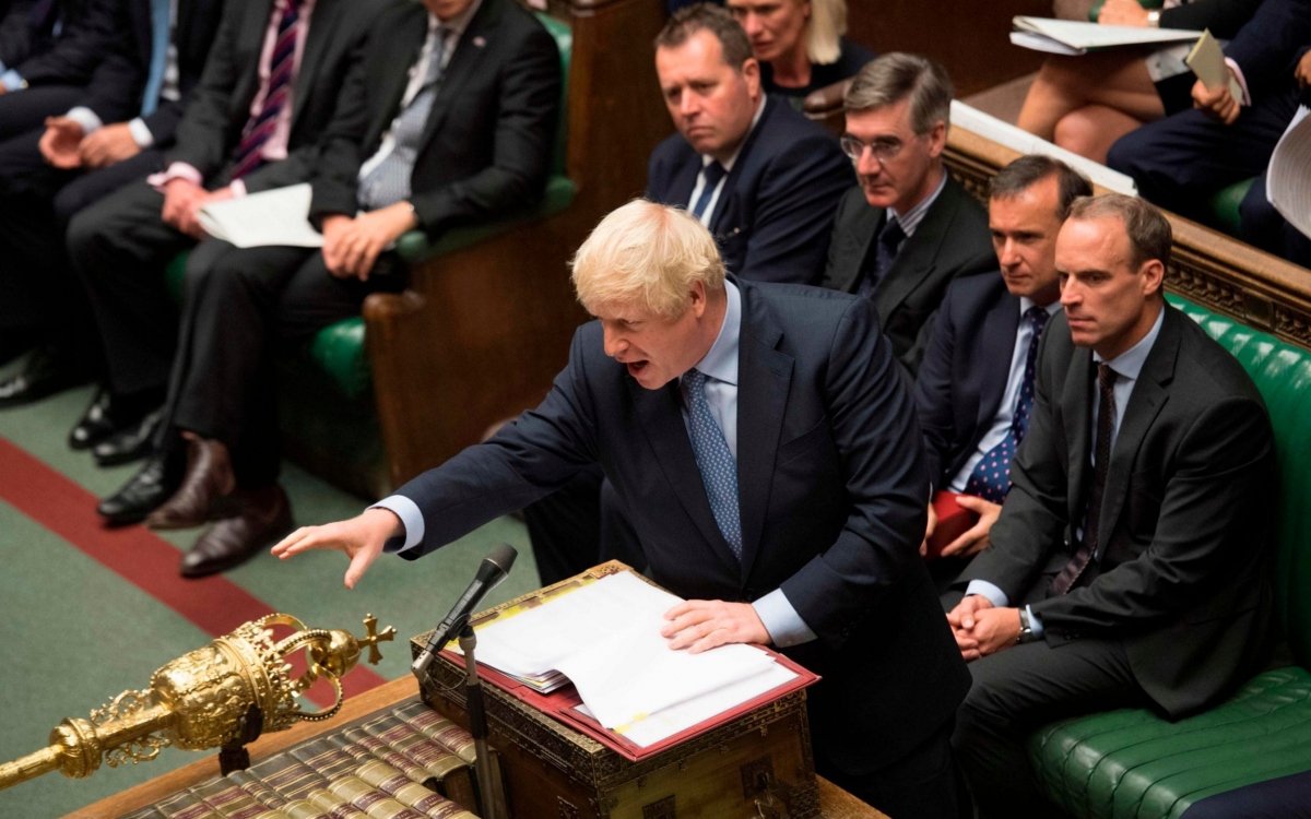 Thủ tướng Johnson: EU “chĩa súng” vào Anh trong đàm phán thương mại